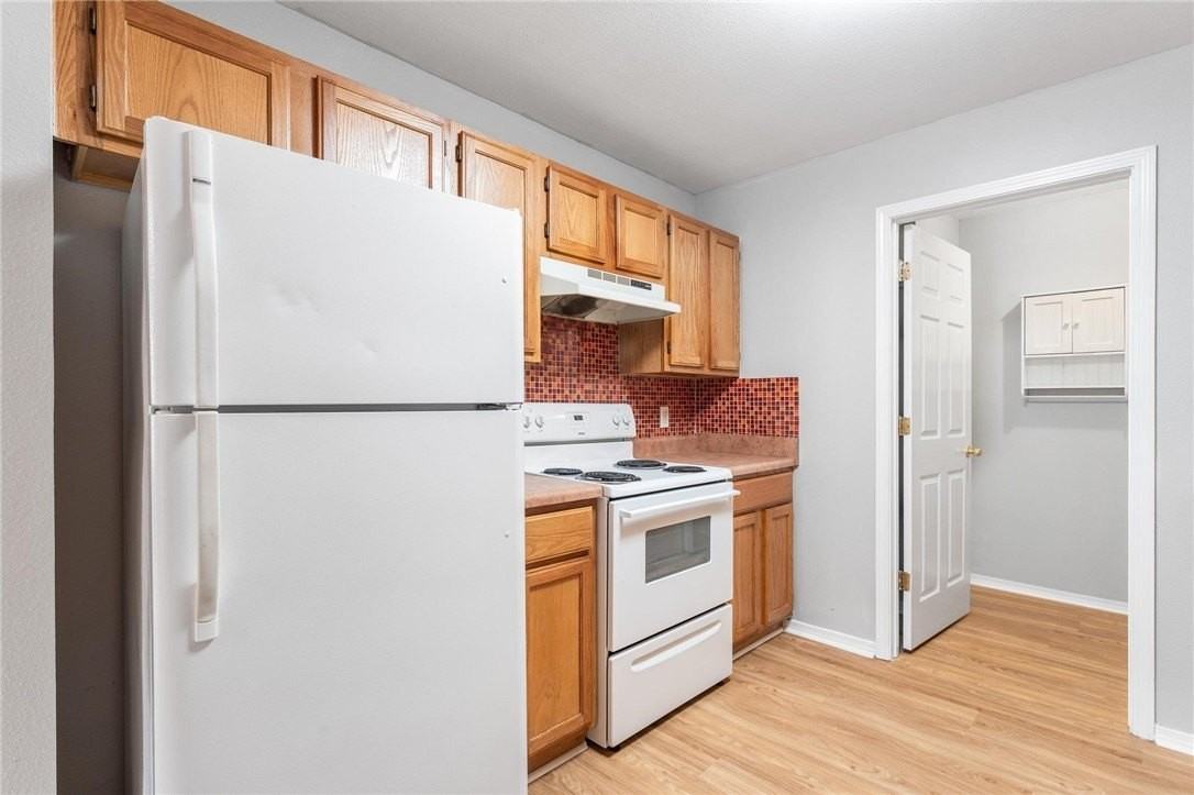 1437 W Sligo St #1 - Photo 7 of 17