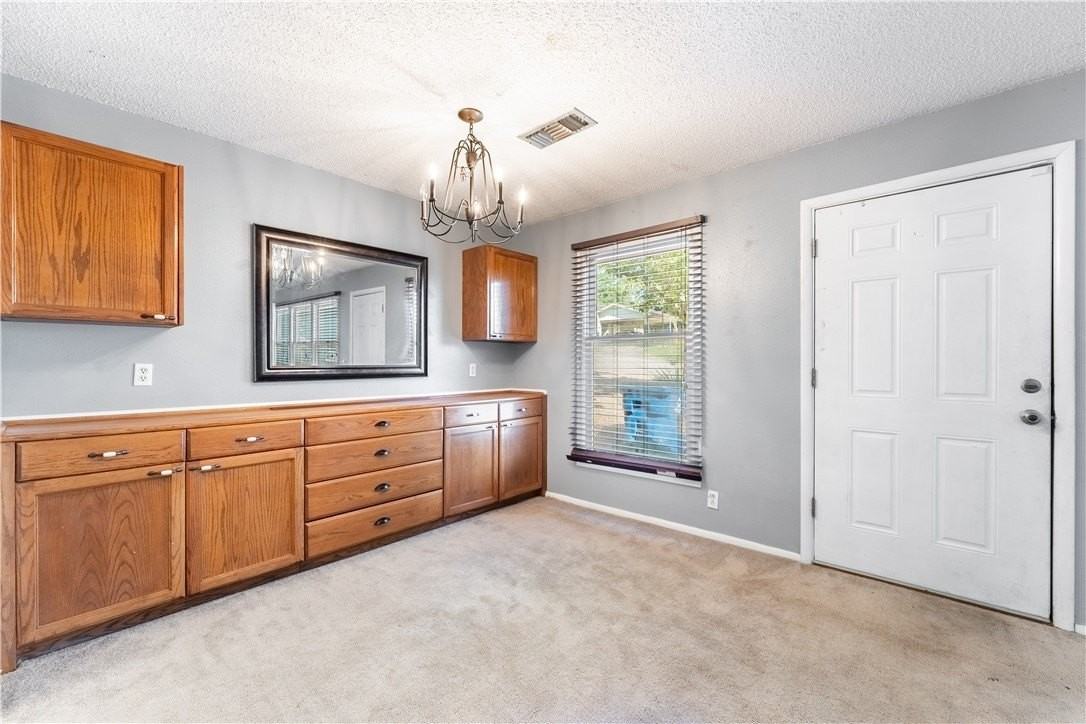 26 Dogwood Dr - Photo 4 of 32