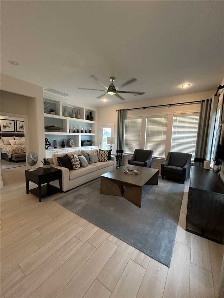 606 Mill Pond Way - Photo 7 of 30