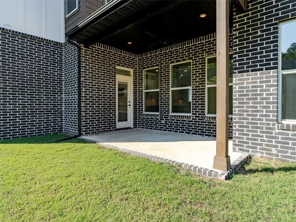 1317 Bunker Dr - Photo 5 of 22