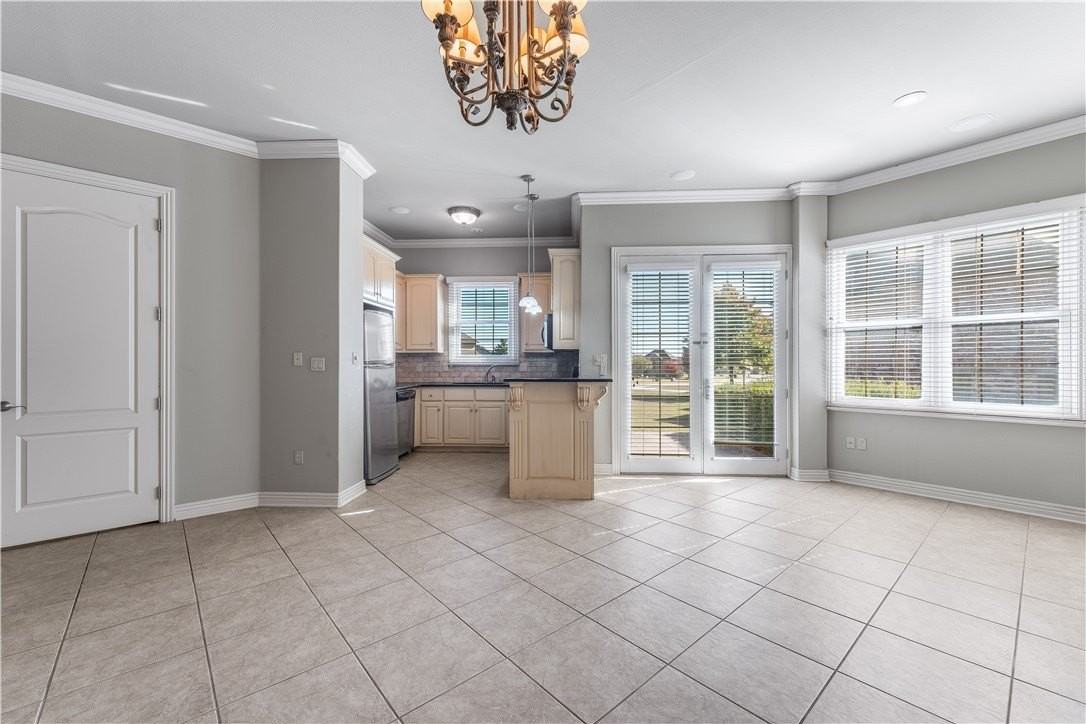 2612 S Everest Ave - Photo 5 of 19