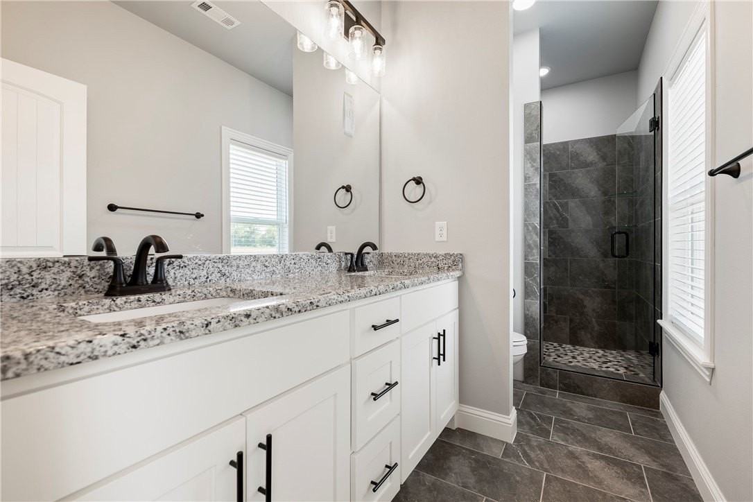 2811 Sw Hampshire Ave - Photo 6 of 14