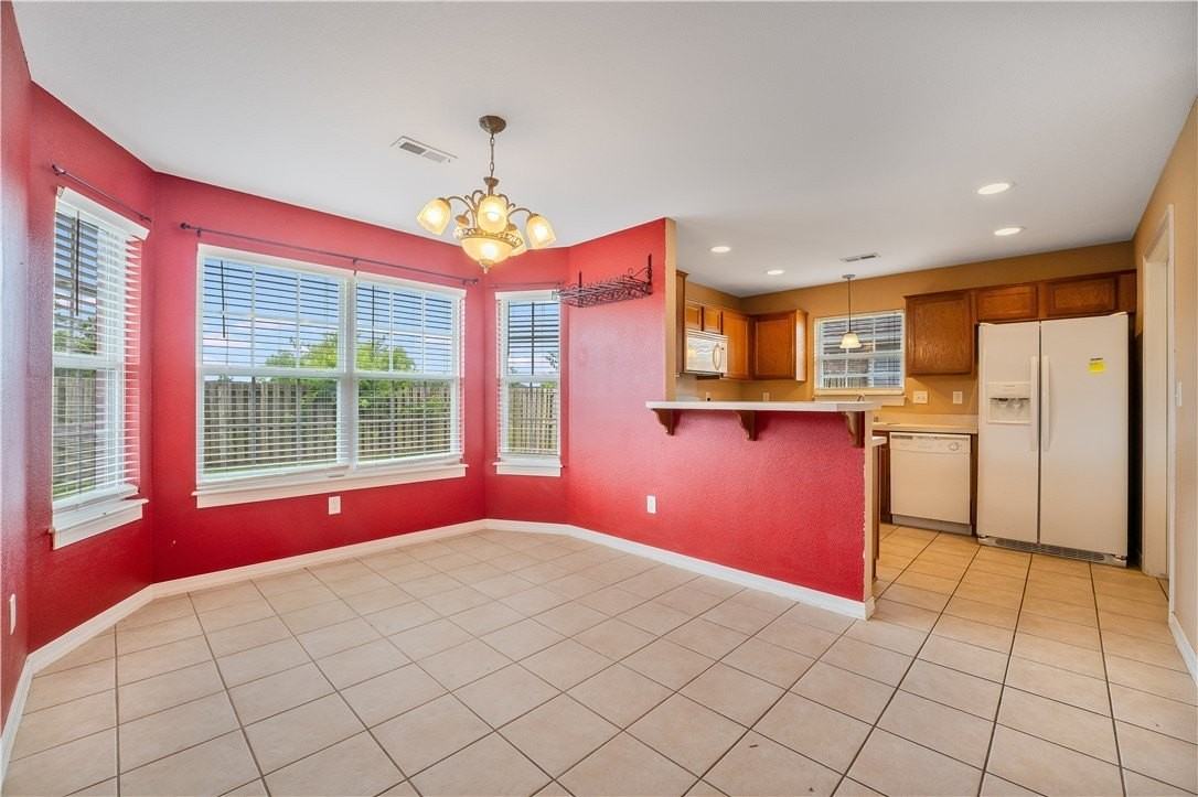 3509 Sw Carriageway Ave - Photo 2 of 20