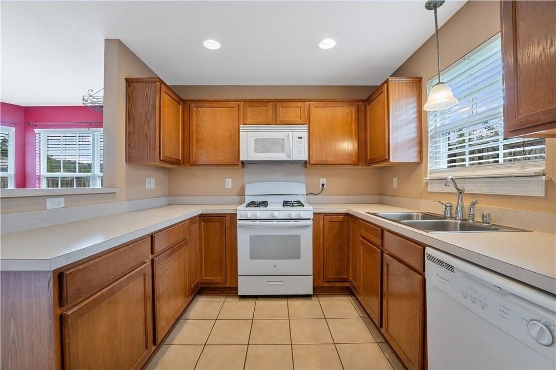 3509 Sw Carriageway Ave - Photo 5 of 20