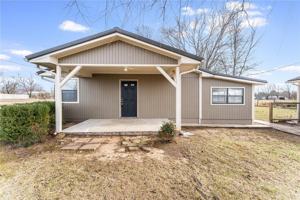 featured image of 153 Hallack Ln