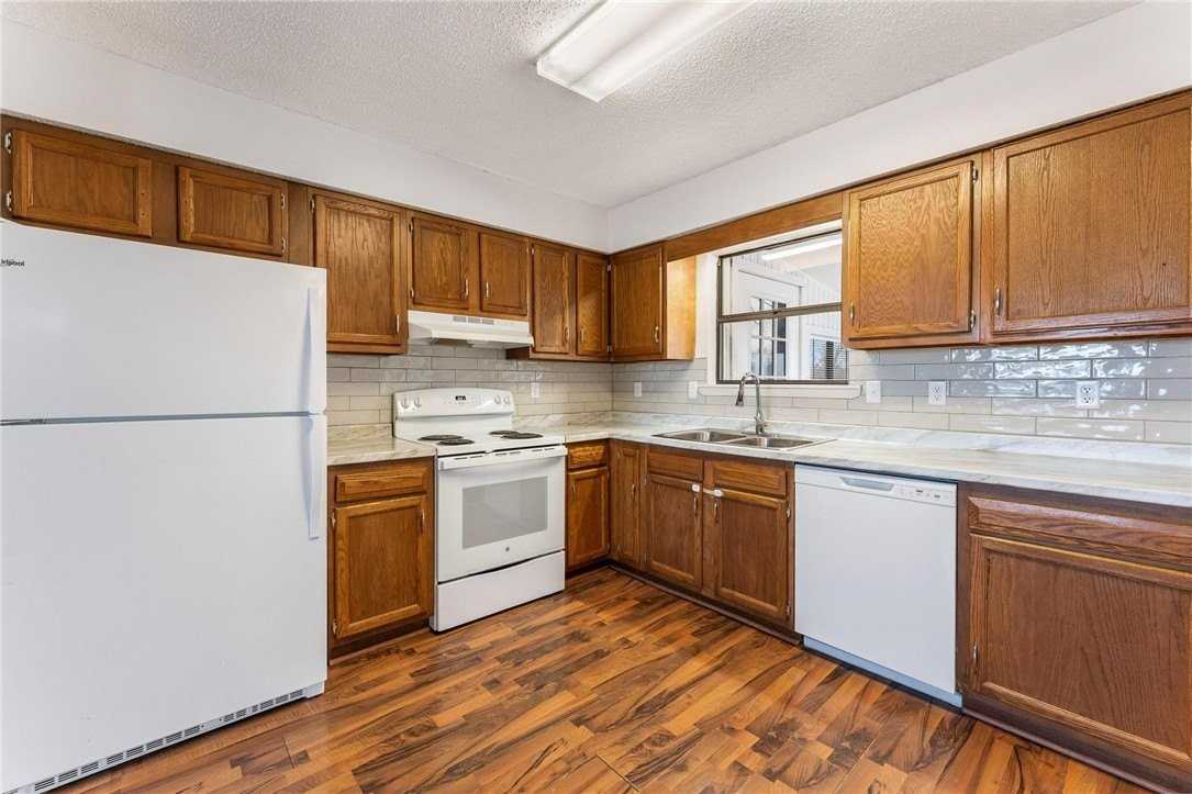 153 Hallack Ln - Photo 6 of 21