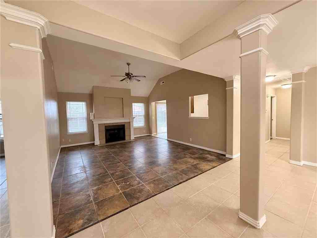 3108 S G St - Photo 3 of 12