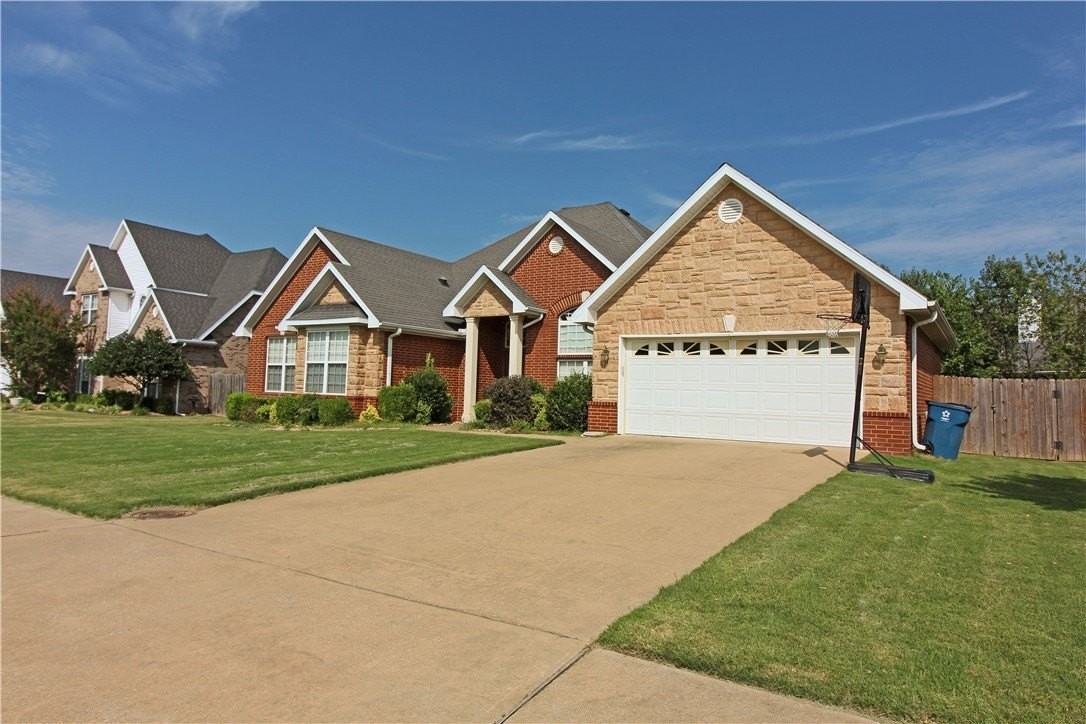 607 Se Jamaica Dr - Photo 2 of 40