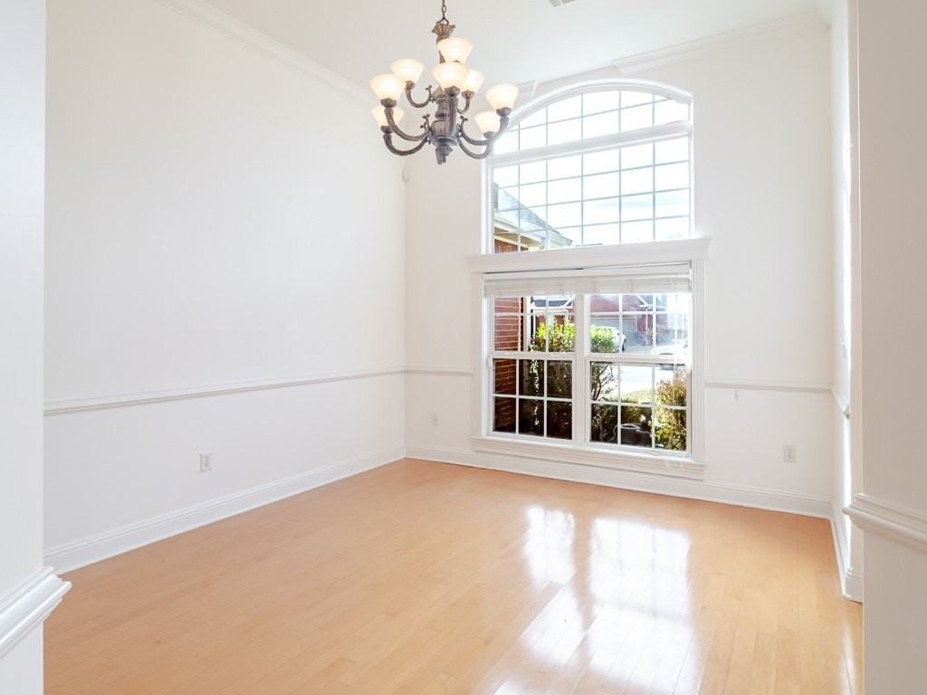 607 Se Jamaica Dr - Photo 6 of 40