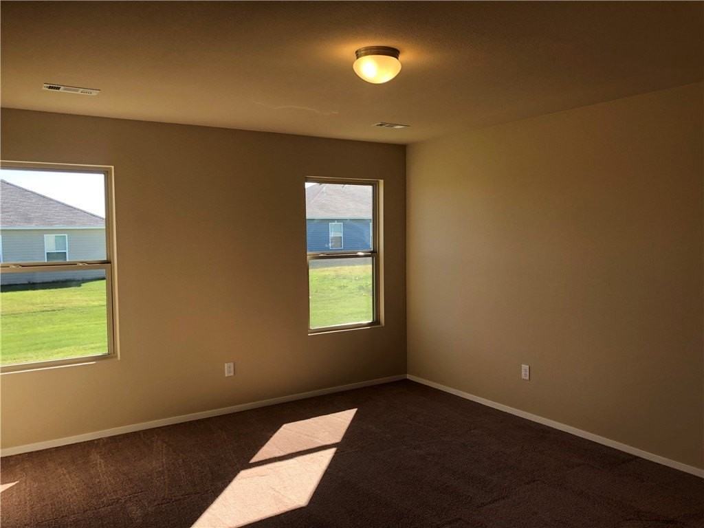 602 W Pittsfield - Photo 3 of 10