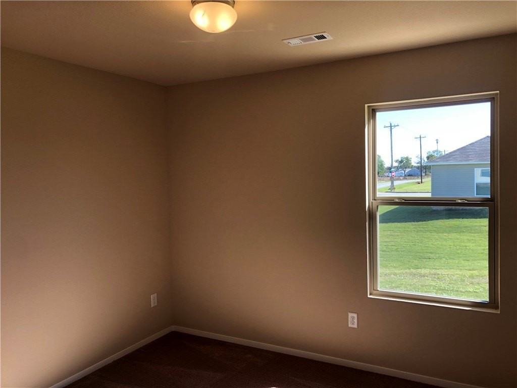 602 W Pittsfield - Photo 6 of 10