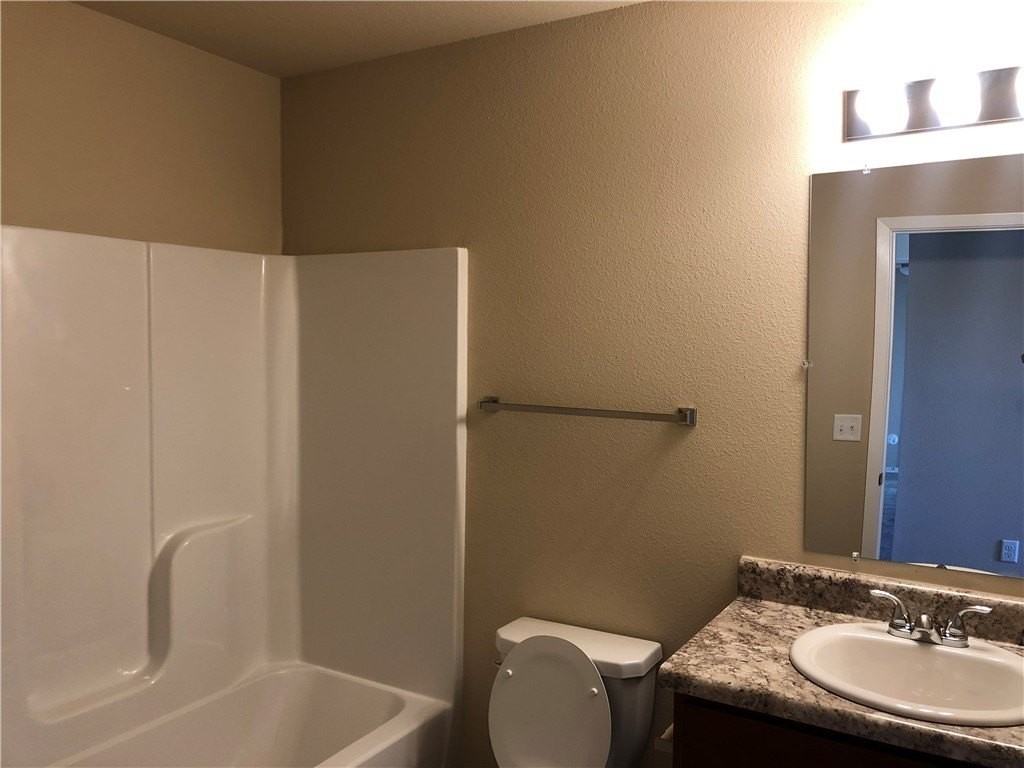 602 W Pittsfield - Photo 7 of 10