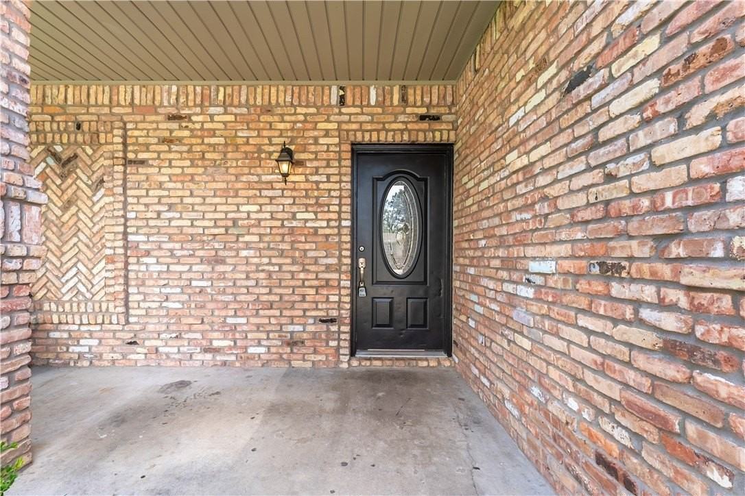 604 Nw 17th Ct - Photo 2 of 21