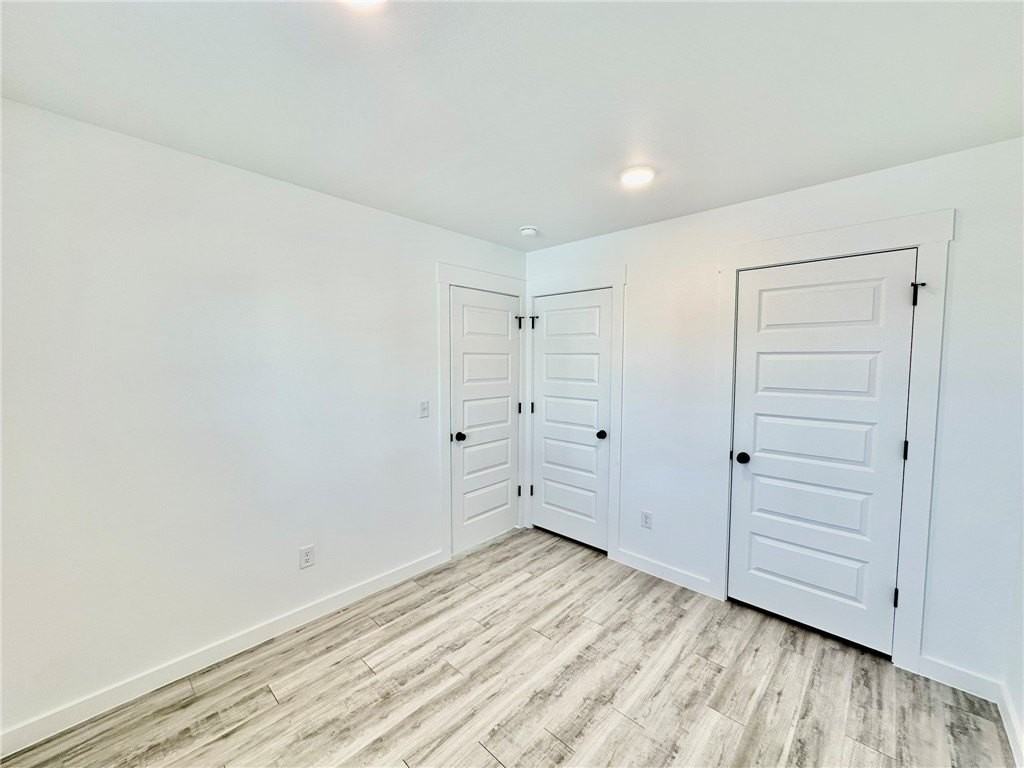 1101 States Ave - Photo 6 of 17