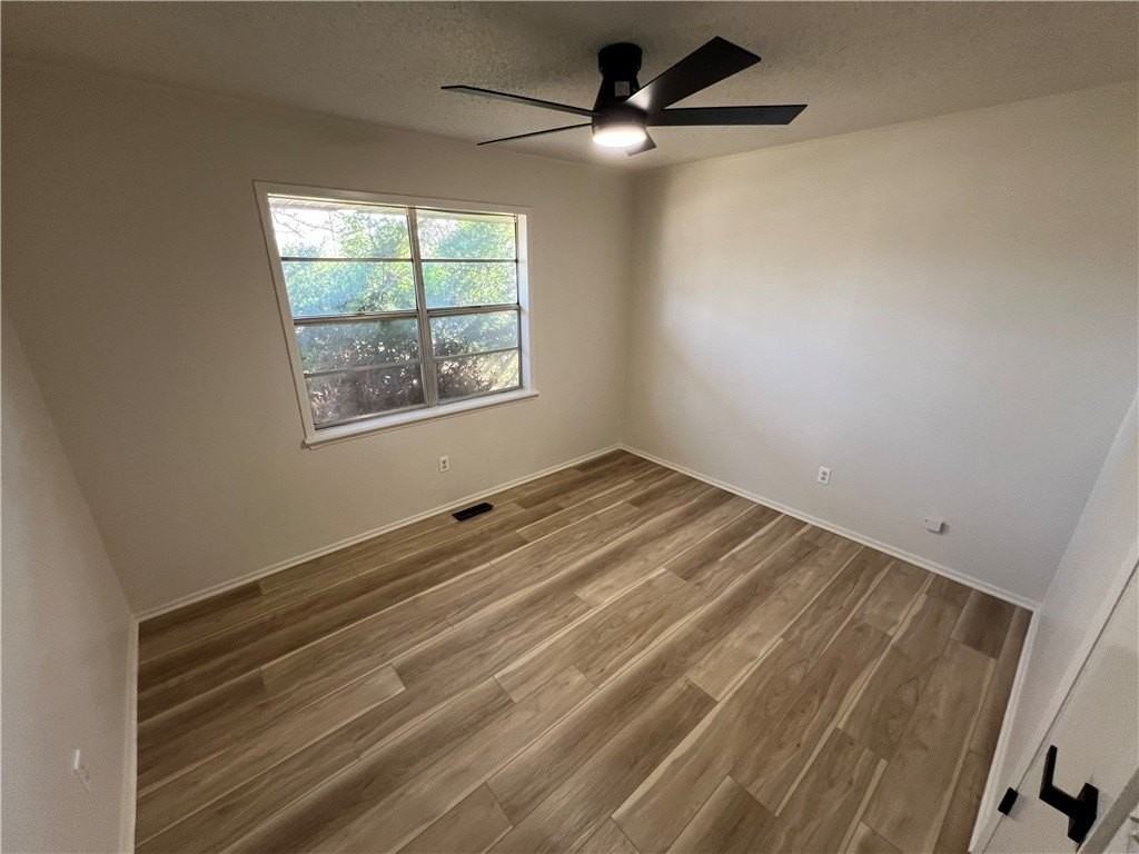 2 Lancaster Dr - Photo 7 of 9