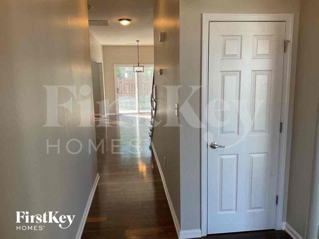 11440 Callahan Mill Dr - Photo 4 of 28