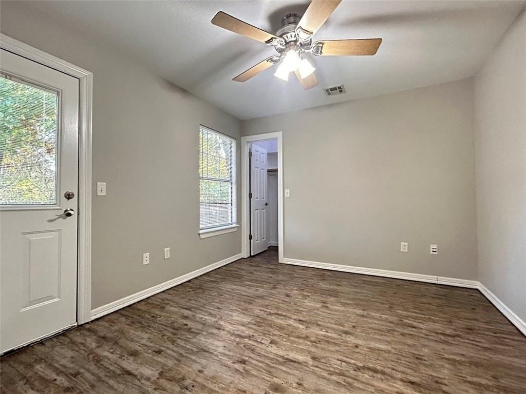 34 S Woodsprings Dr - Photo 6 of 14