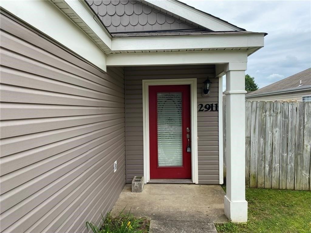 2911 Beech Ave - Photo 3 of 21