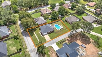 featured image of 2046 Pine Woods Rd