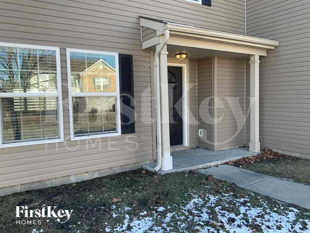 12515 Teacup Way - Photo 2 of 33