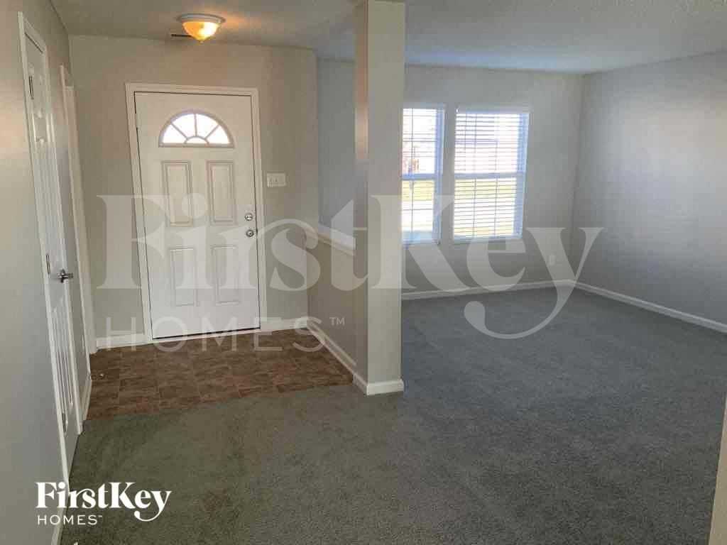 12515 Teacup Way - Photo 3 of 33