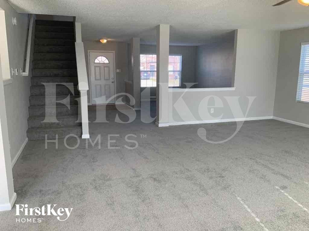 12515 Teacup Way - Photo 6 of 33