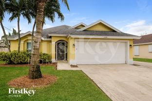 6484 Robinson St - Photo 1 of 1