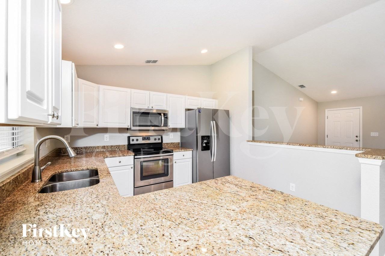 6464 David Blvd - Photo 7 of 15