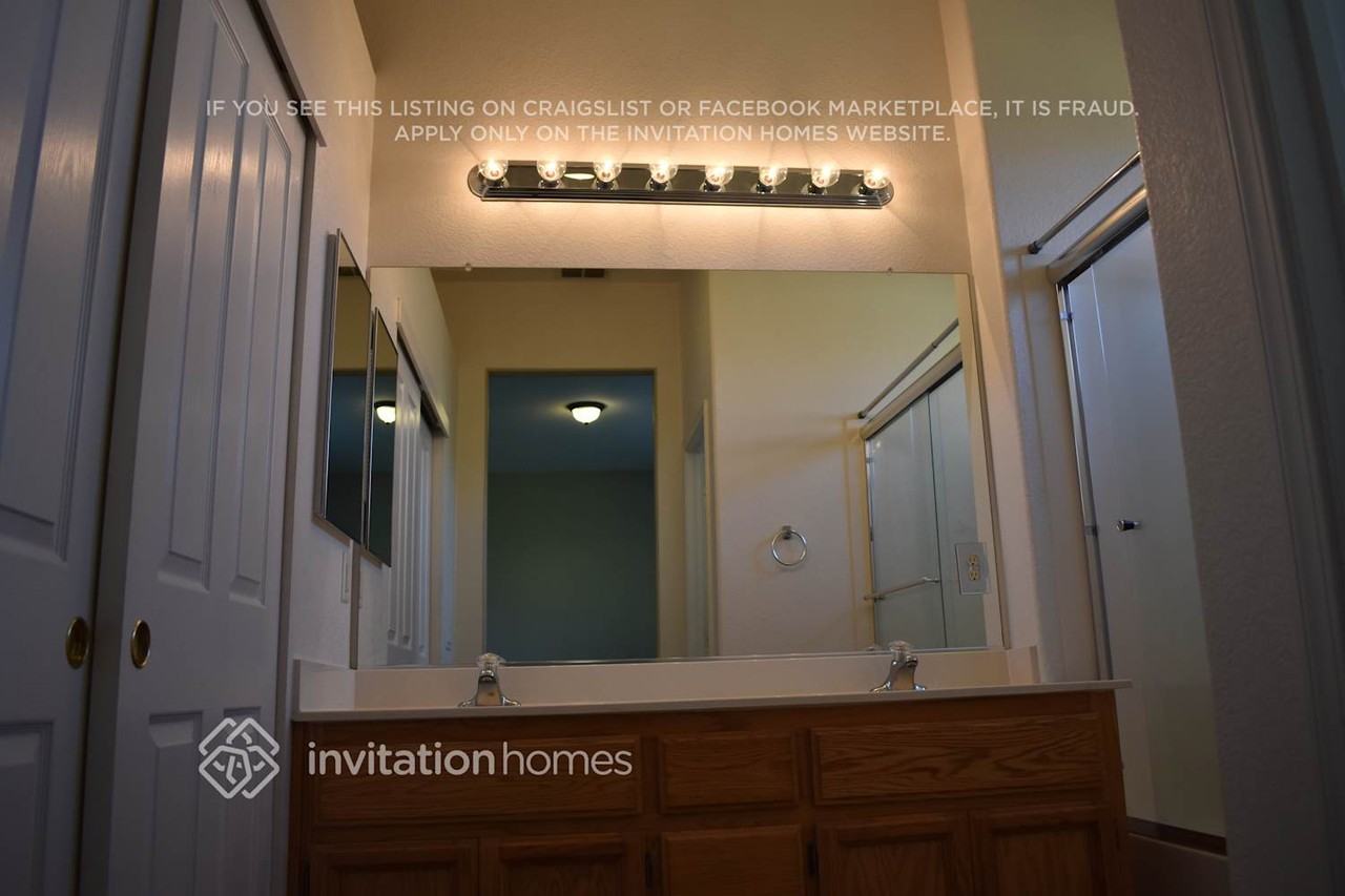 1165 Plumas Links St - Photo 6 of 7