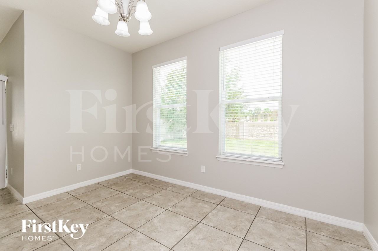 3929 Pine Gate Trl - Photo 4 of 16