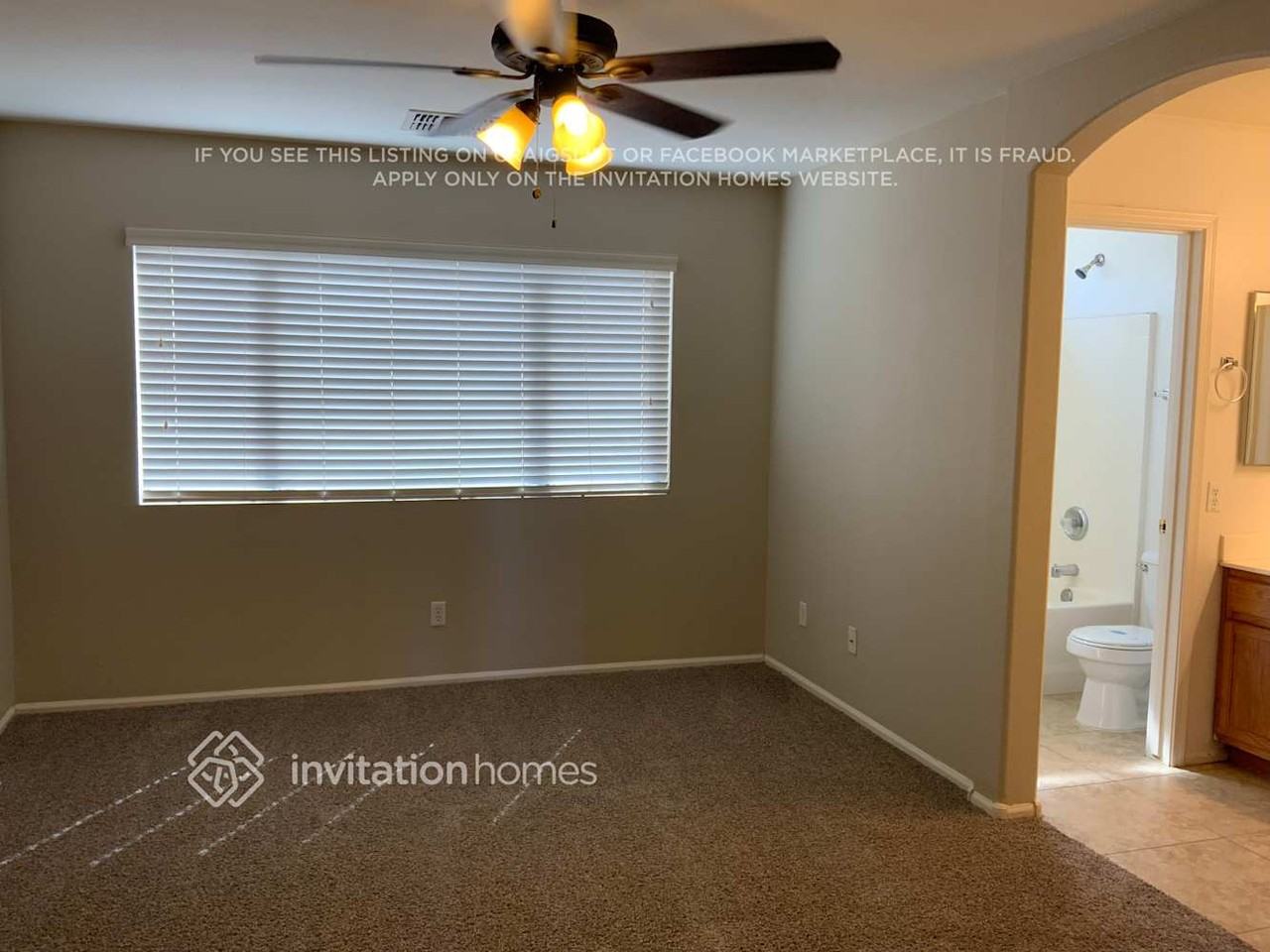 40071 N Cassara Dr - Photo 3 of 8