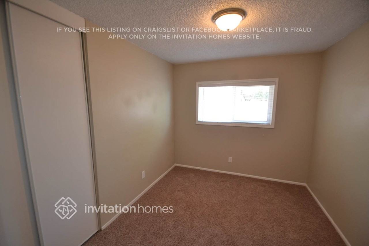 8943 Conway Dr - Photo 6 of 10