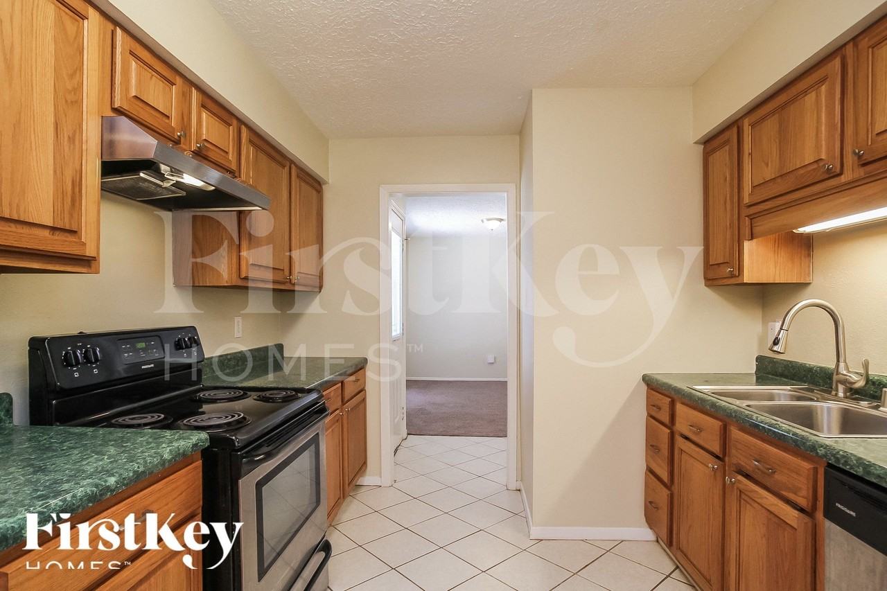 14135 Rosetta Dr - Photo 7 of 15