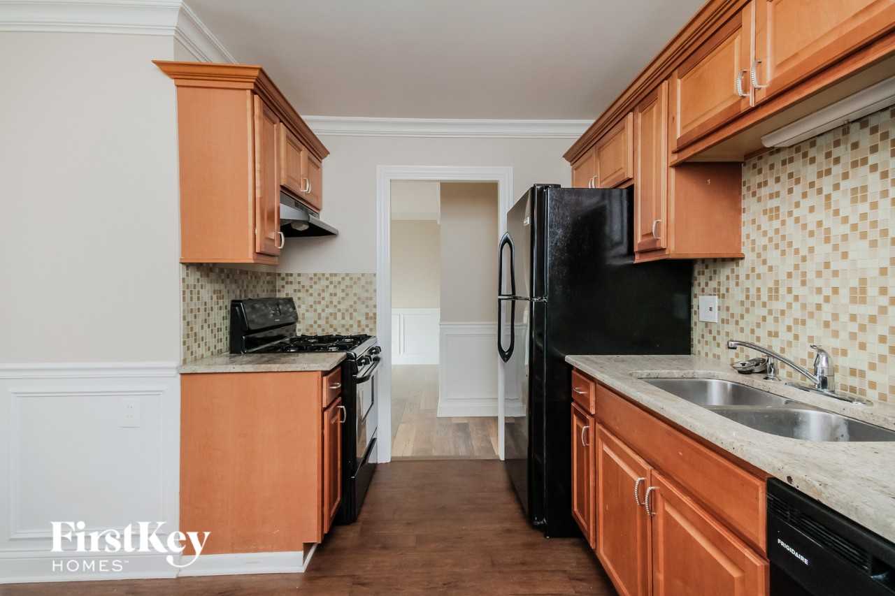 10 Fir St - Photo 6 of 16