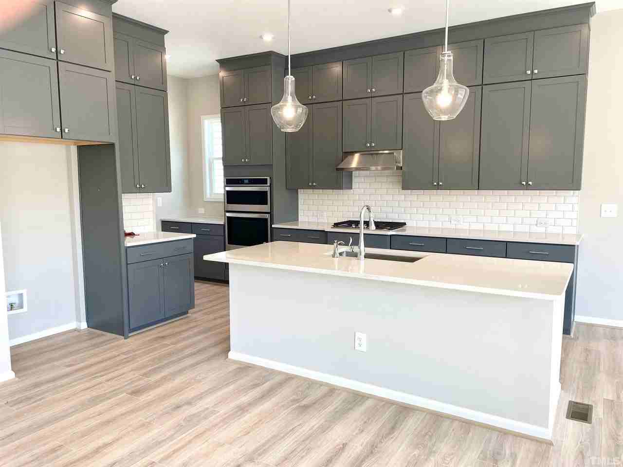 412 Moore Hill Way - Photo 5 of 27