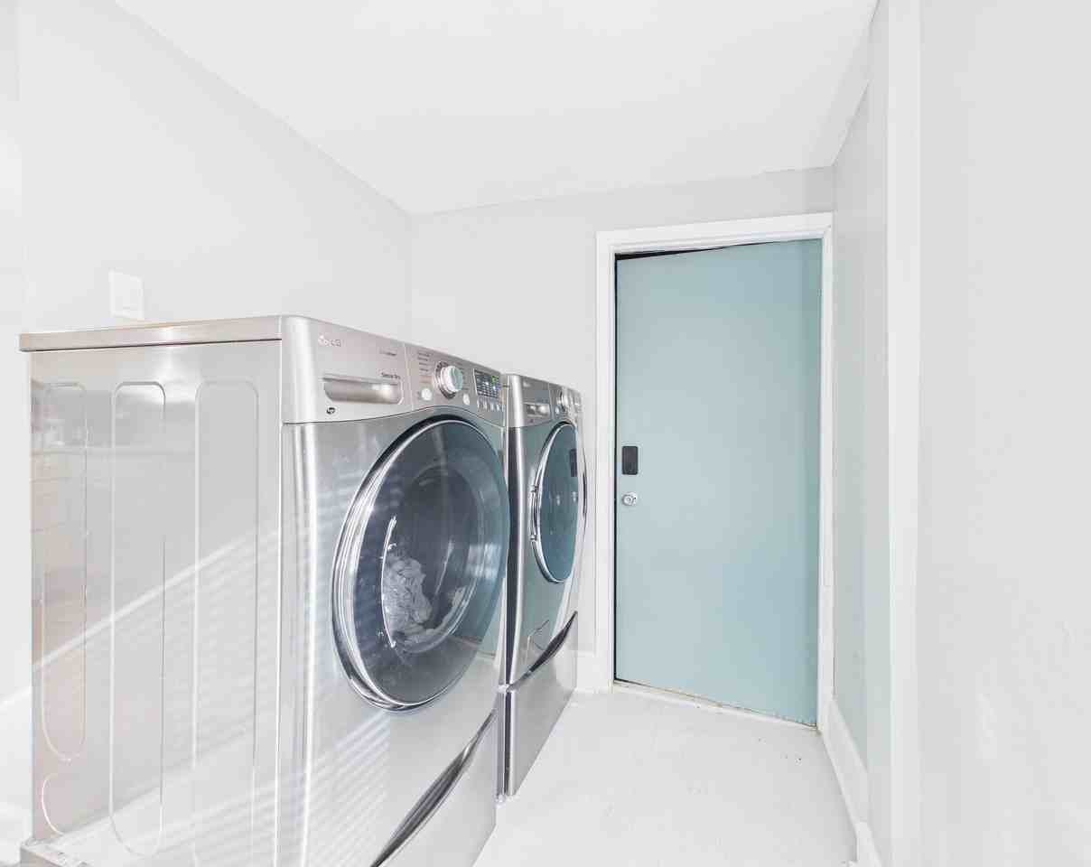 S Cornell Ave - Photo 6 of 14