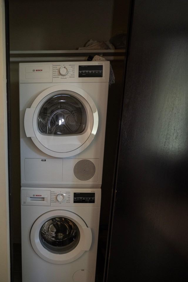 Wilshire Blvd - Photo 4 of 5