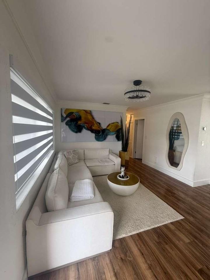 Nw 31st Ave - Photo 2 of 10