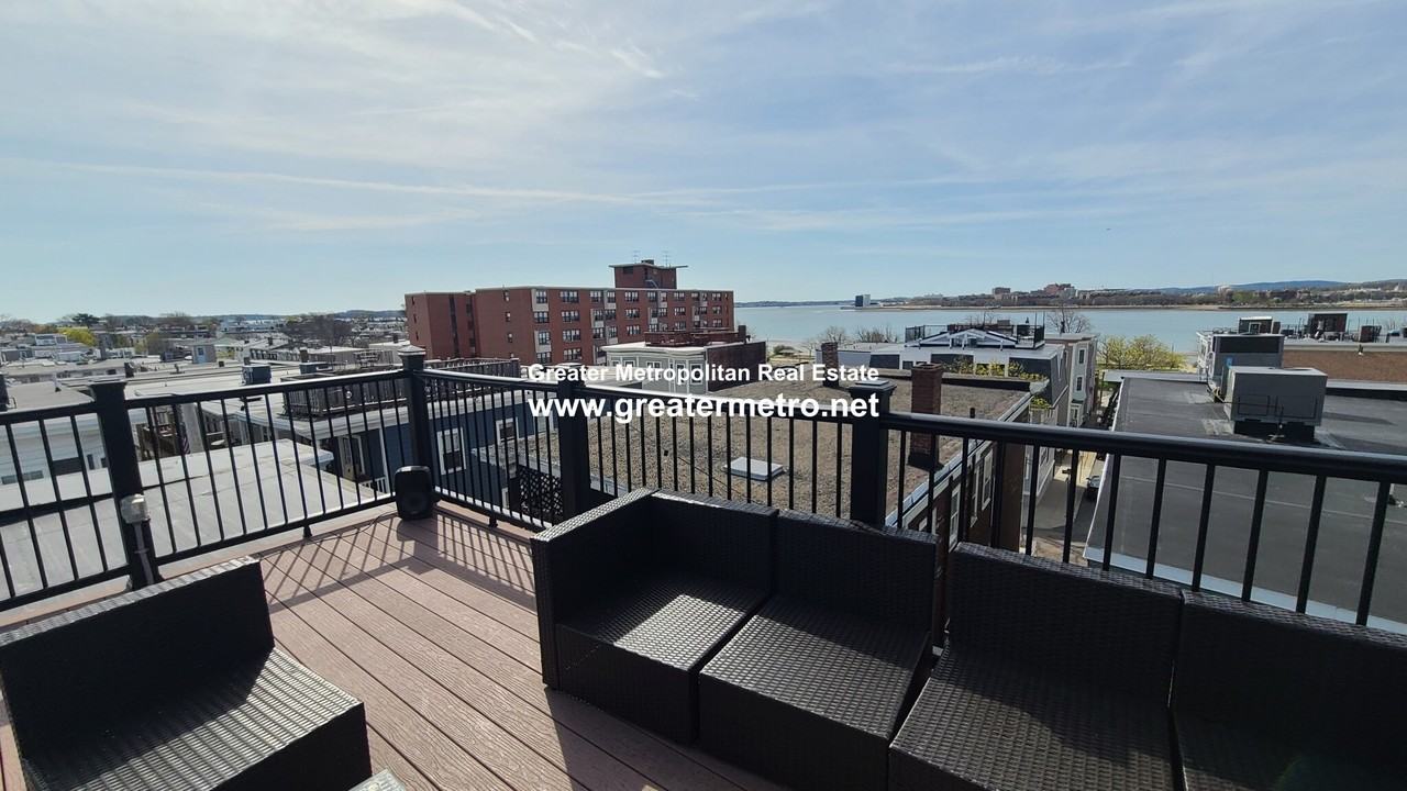 21 Winfield St #3 - Photo 4 of 15