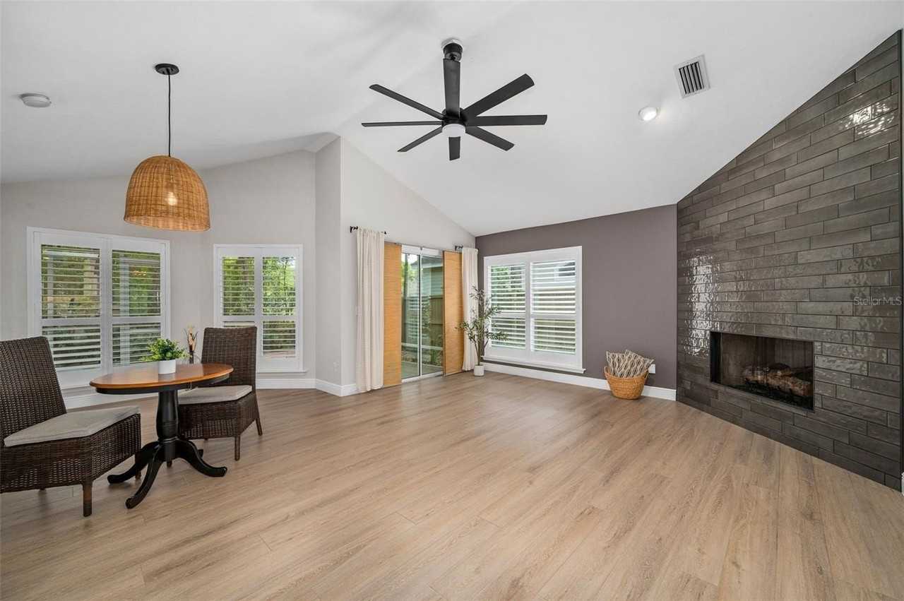9821 Sw 34th Rd - Photo 6 of 42