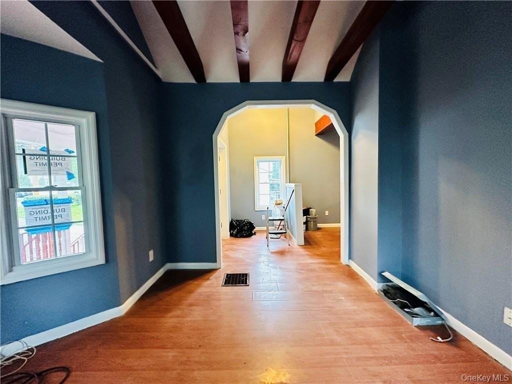 56 Glenwood Ave - Photo 5 of 28