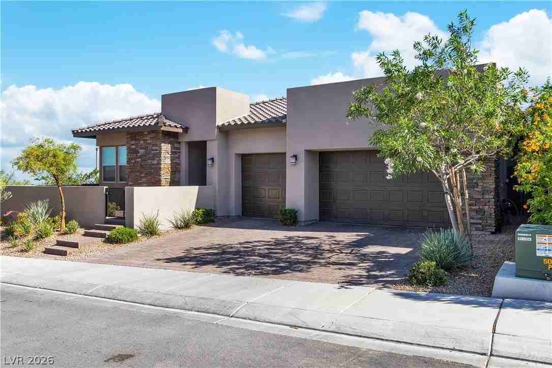 11837 Grassy Plain Ave - Photo 2 of 50