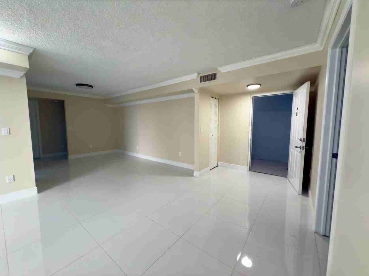 5962 Morningstar Cir - Photo 7 of 13