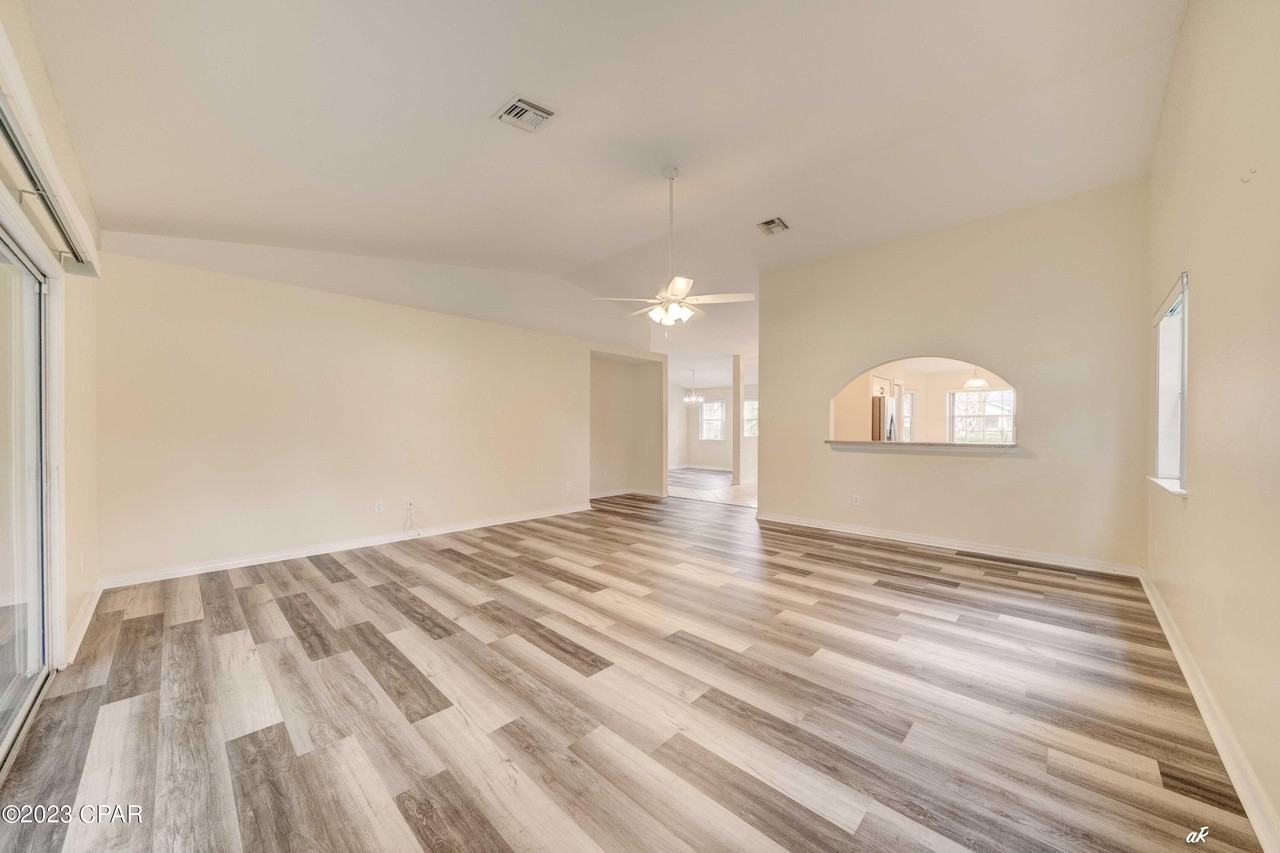 106 Middleburg Dr - Photo 6 of 28