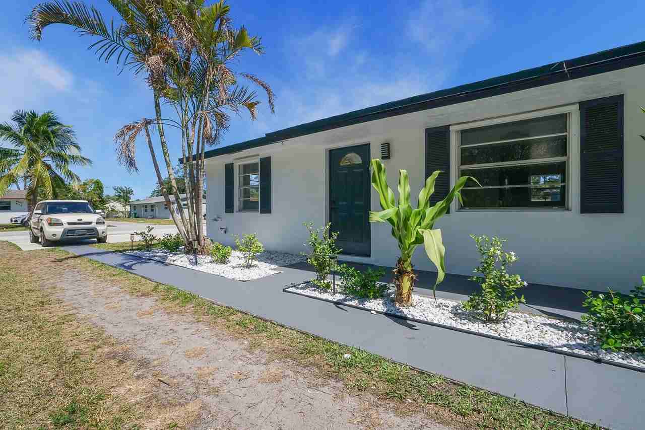 4098 Linda Ln - Photo 2 of 16