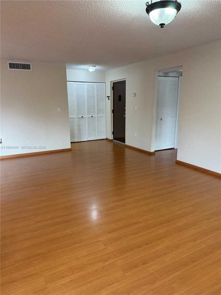 9140 Sw 123rd Ct ##309 - Photo 3 of 11