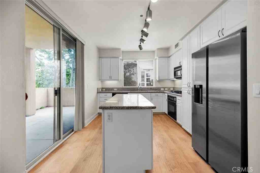 8355 Station Village Ln - Photo 3 of 33