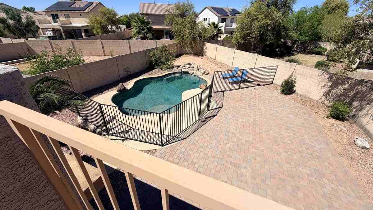 21054 N Sansom Dr - Photo 7 of 27