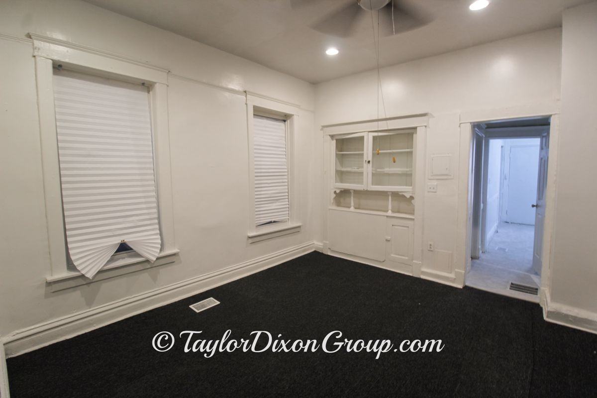 4249 W Maypole Ave ##1 - Photo 3 of 21