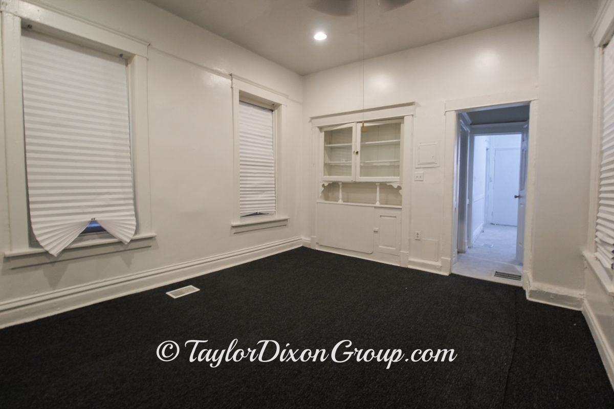 4249 W Maypole Ave ##1 - Photo 6 of 21